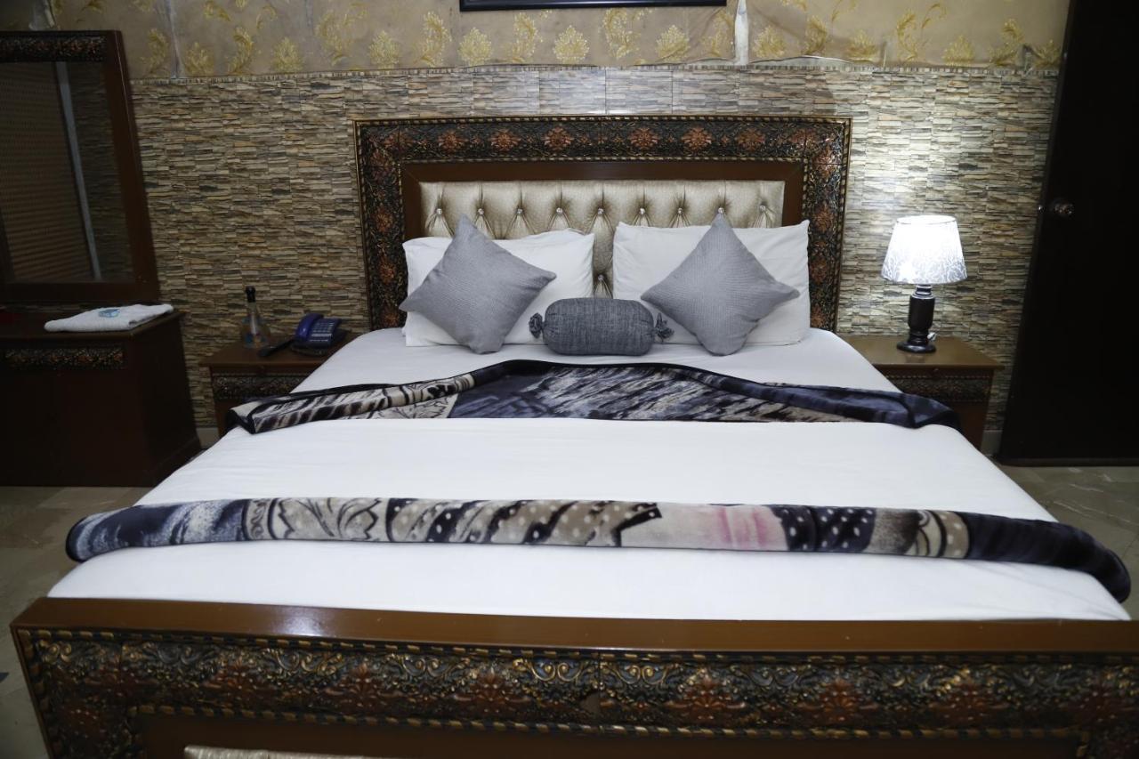 Hotel Sweet Inn Lahore Ngoại thất bức ảnh