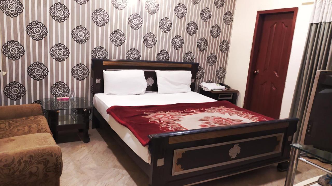 Hotel Sweet Inn Lahore Ngoại thất bức ảnh